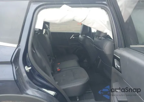 2023 Mitsubishi Outlander Se 2.5 2Wd z USA, uszkodzony, nr VIN JA4J3UA86PZ060081